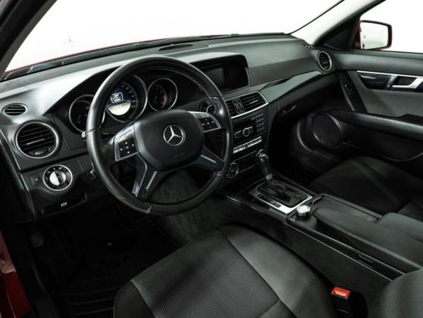 Mercedes-Benz C-Класс III (W204) Рестайлинг с пробегом 2011 года, цена 1 350 000 рублей, 296896 км, седан, Автокод Объявления