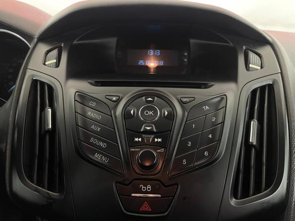 Ford Focus III с пробегом 2013 года, цена 710 000 рублей, 208958 км, хэтчбек, Автокод Объявления