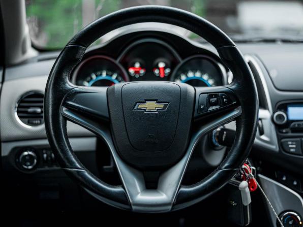 Chevrolet Cruze I Рестайлинг с пробегом 2013 года, цена 620 000 рублей, 197651 км, хэтчбек, Автокод Объявления