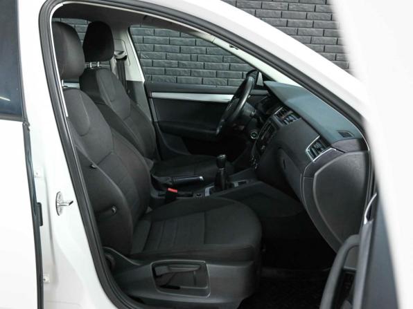 Skoda Octavia III (A7) с пробегом 2015 года, цена 1 180 000 рублей, 232578 км, лифтбек, Автокод Объявления