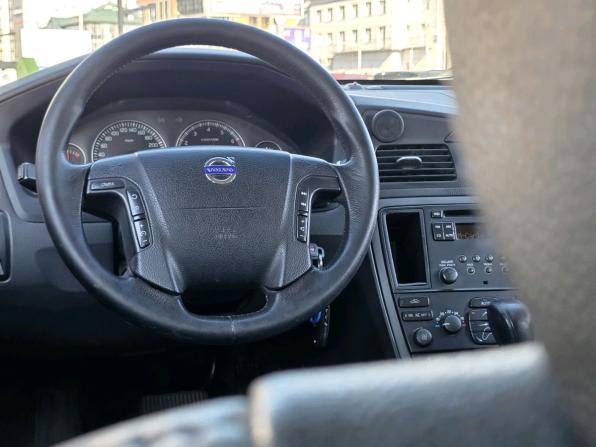 Volvo XC70 I Рестайлинг с пробегом 2007 года, цена 759 000 рублей, 309198 км, универсал, Автокод Объявления
