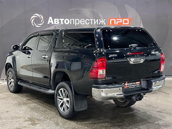 Toyota Hilux VIII с пробегом 2016 года, цена 2 980 000 рублей, 221754 км, offers.body_type.unknown, Автокод Объявления