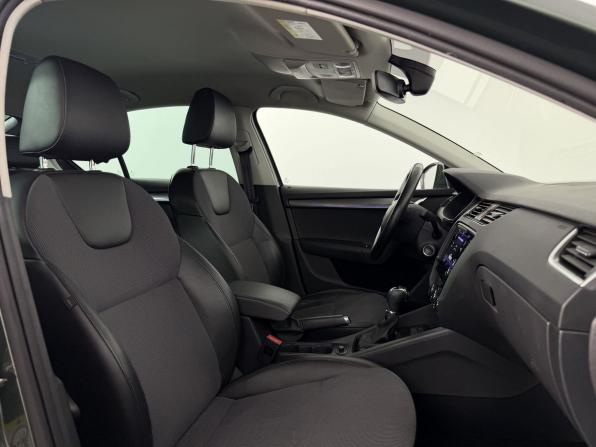 Skoda Octavia III (A7) Рестайлинг с пробегом 2019 года, цена 2 110 000 рублей, 135181 км, лифтбек, Автокод Объявления