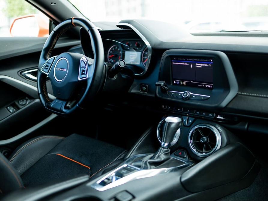 Chevrolet Camaro VI Рестайлинг Ижевск  - изображение 9