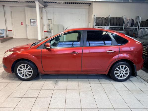 Ford Focus II Рестайлинг с пробегом 2009 года, цена 529 000 рублей, 342953 км, хэтчбек, Автокод Объявления
