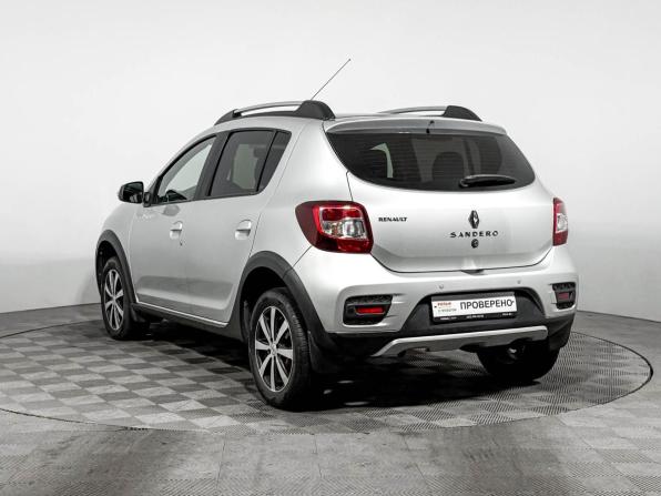 Renault Sandero II с пробегом 2018 года, цена 1 378 900 рублей, 16040 км, хэтчбек, Автокод Объявления