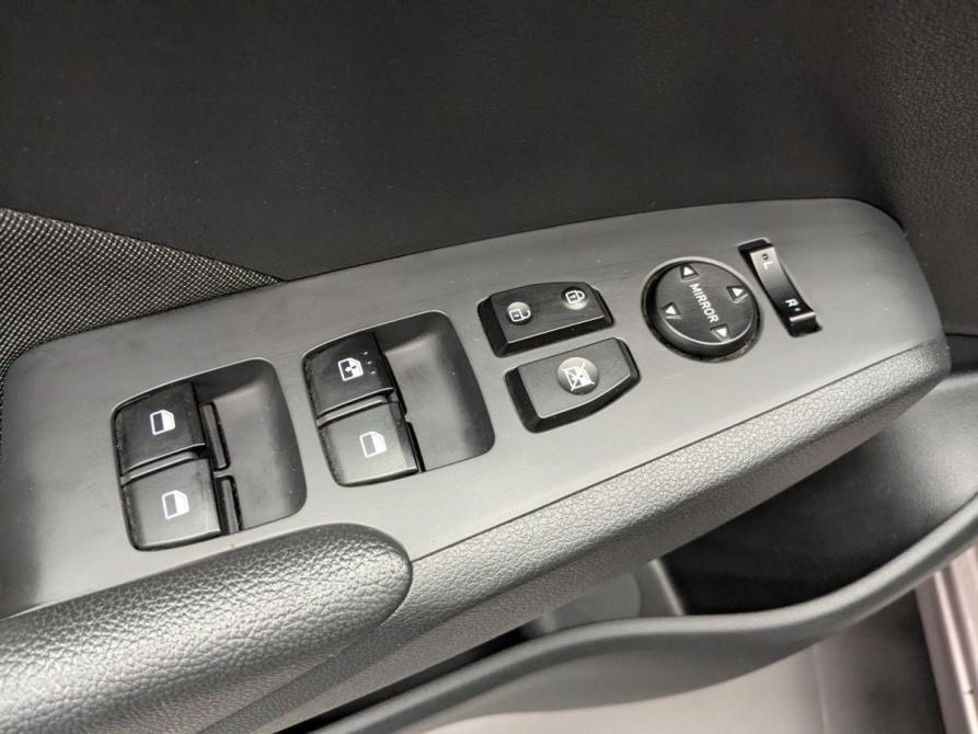 Hyundai Solaris II Москва  - изображение 9