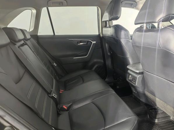 Toyota RAV4 V (XA50) с пробегом 2021 года, цена 3 749 000 рублей, 92500 км, внедорожник, Автокод Объявления