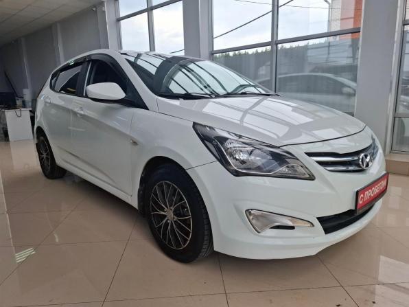 Hyundai Solaris I Рестайлинг с пробегом 2016 года, цена 963 000 рублей, 98000 км, хэтчбек, Автокод Объявления