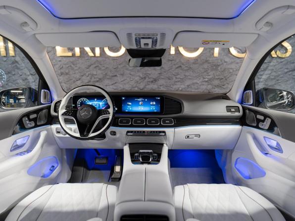 Новый Mercedes-Benz Maybach GLS I Рестайлинг 2025 года, цена 28 890 000 рублей, внедорожник, Автокод Объявления