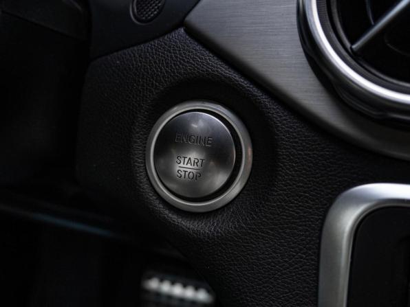 Mercedes-Benz GLA I (X156) Рестайлинг с пробегом 2018 года, цена 2 640 000 рублей, 80638 км, внедорожник, Автокод Объявления