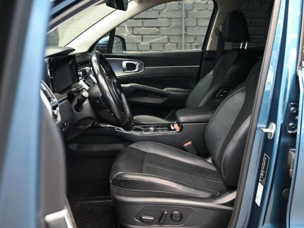 Kia Sorento IV с пробегом 2021 года, цена 4 050 000 рублей, 97270 км, внедорожник, Автокод Объявления