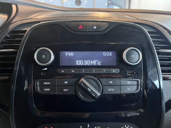 Renault Kaptur I Рестайлинг с пробегом 2021 года, цена 1 399 000 рублей, 86722 км, внедорожник, Автокод Объявления