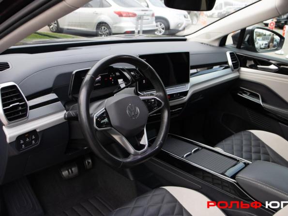 Volkswagen ID.6 с пробегом 2022 года, цена 2 749 000 рублей, 100486 км, внедорожник, Автокод Объявления