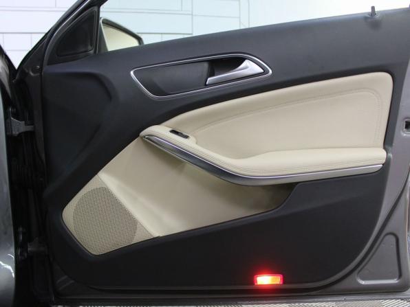Mercedes-Benz GLA I (X156) с пробегом 2014 года, цена 1 650 000 рублей, 180000 км, внедорожник, Автокод Объявления