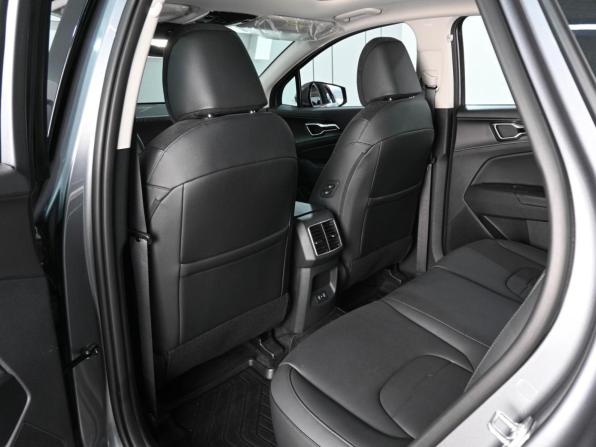 Kia Sportage V Рестайлинг с пробегом 2026 года, цена 4 159 000 рублей, 1 км, внедорожник, Автокод Объявления
