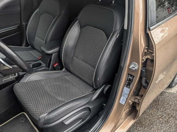 Kia Ceed III Рестайлинг с пробегом 2022 года, цена 1 750 000 рублей, 150938 км, хэтчбек, Автокод Объявления