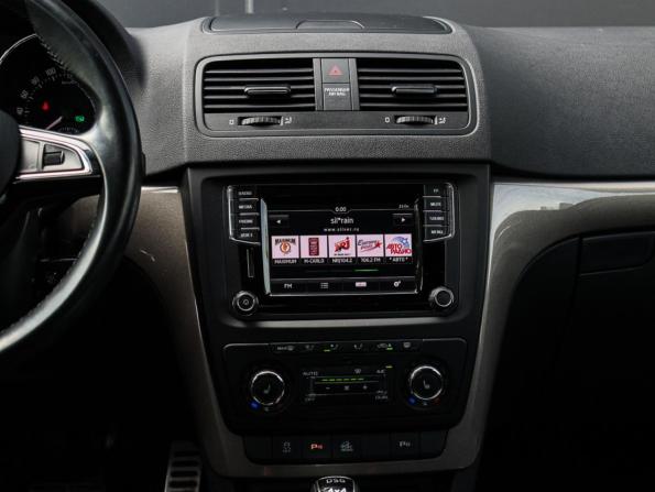 Skoda Yeti I Рестайлинг с пробегом 2015 года, цена 1 650 000 рублей, 71538 км, внедорожник, Автокод Объявления