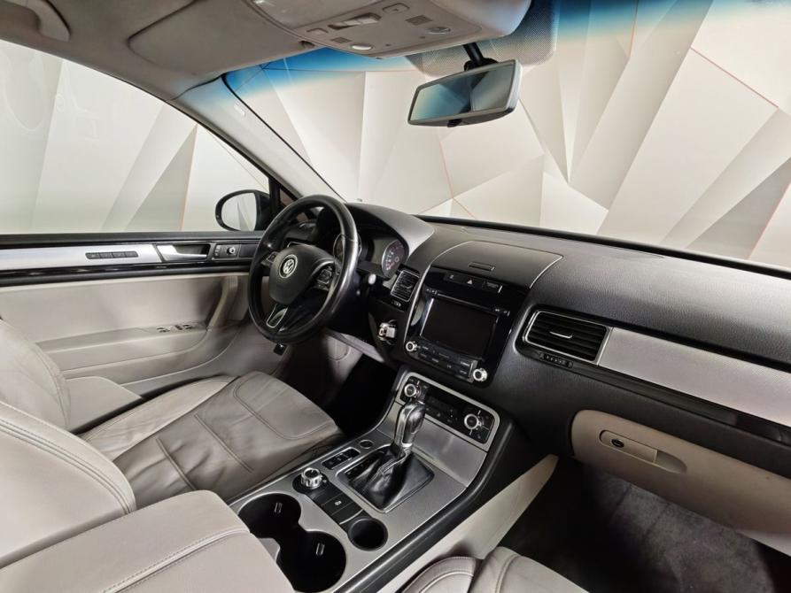 Volkswagen Touareg II Москва  - изображение 13