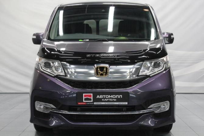 Honda Stepwgn V с пробегом 2016 года, цена 1 679 000 рублей, 171123 км, минивэн, Автокод Объявления