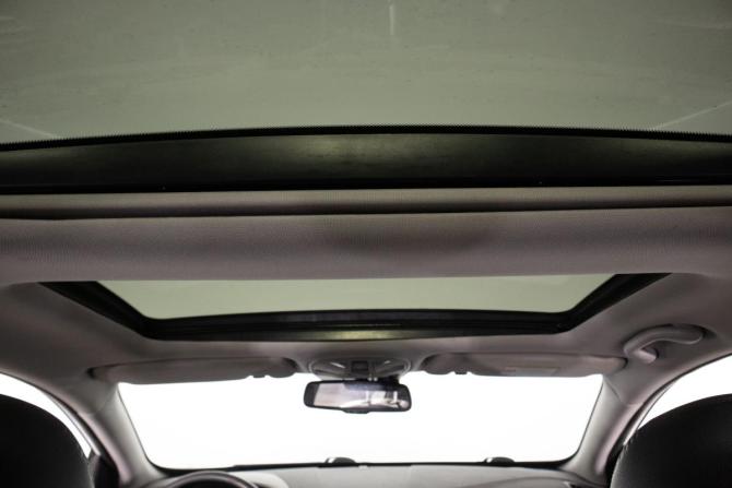 Hyundai Sonata VI (YF) с пробегом 2012 года, цена 979 000 рублей, 255647 км, седан, Автокод Объявления