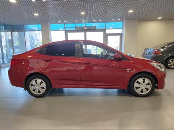 Hyundai Solaris I Рестайлинг с пробегом 2015 года, цена 920 000 рублей, 142365 км, седан, Автокод Объявления