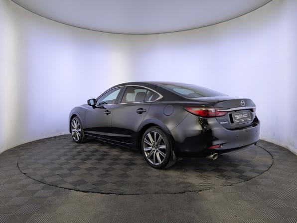 Mazda 6 III (GJ) Рестайлинг 2 с пробегом 2021 года, цена 2 640 000 рублей, 117700 км, седан, Автокод Объявления