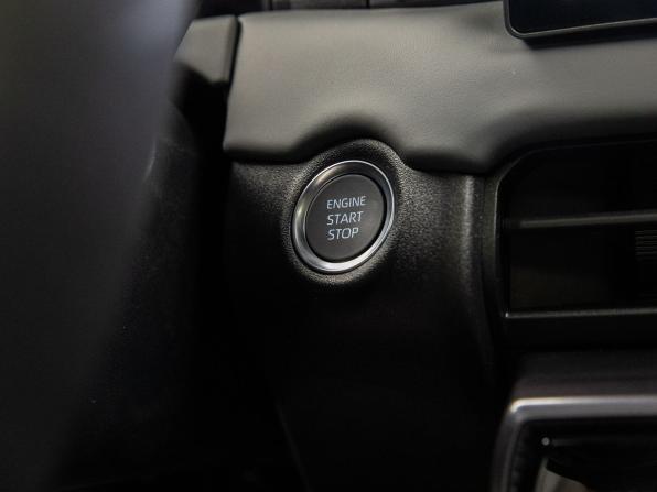 Toyota RAV4 VI (XA60) с пробегом 2026 года, цена 4 400 000 рублей, 1 км, внедорожник, Автокод Объявления
