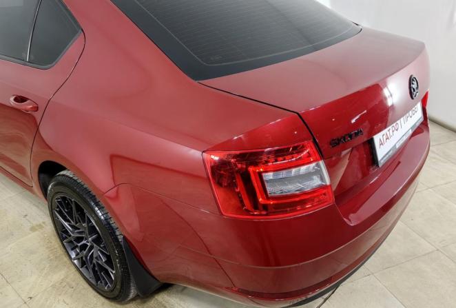 Skoda Octavia III (A7) Рестайлинг с пробегом 2018 года, цена 1 850 000 рублей, 105120 км, лифтбек, Автокод Объявления