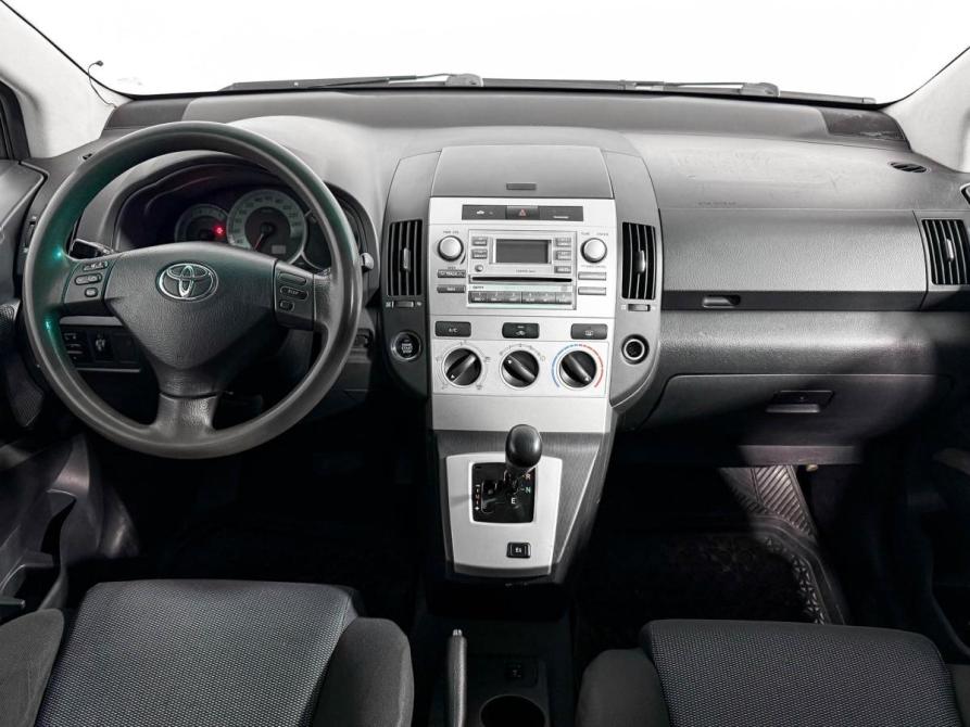 Toyota Corolla Verso I Рестайлинг Санкт-Петербург  - изображение 13