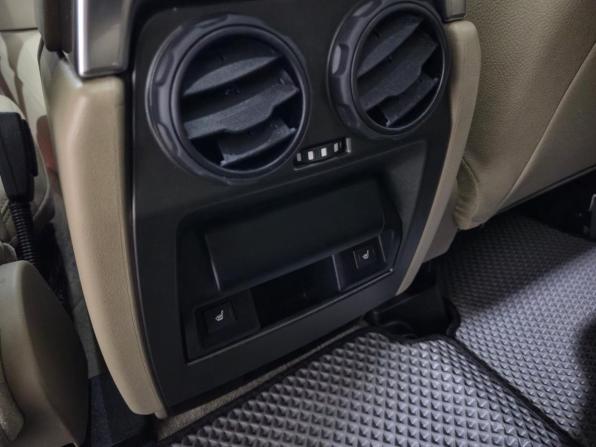 Land Rover Discovery IV с пробегом 2011 года, цена 1 650 000 рублей, 201492 км, внедорожник, Автокод Объявления