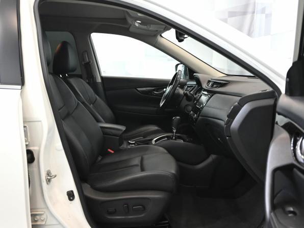 Nissan X-Trail III Рестайлинг с пробегом 2021 года, цена 2 590 000 рублей, 137646 км, внедорожник, Автокод Объявления