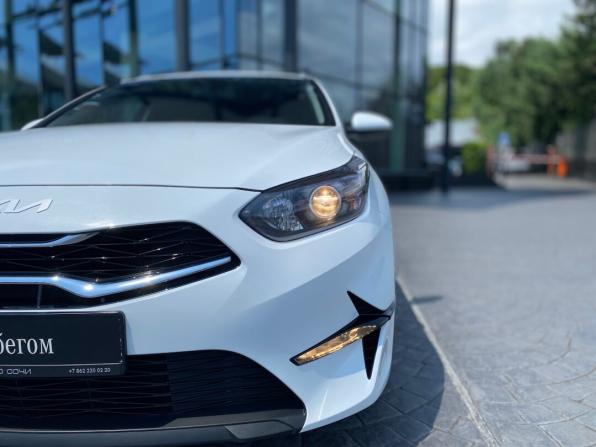 Kia Ceed III Рестайлинг с пробегом 2021 года, цена 1 999 000 рублей, 69328 км, универсал, Автокод Объявления