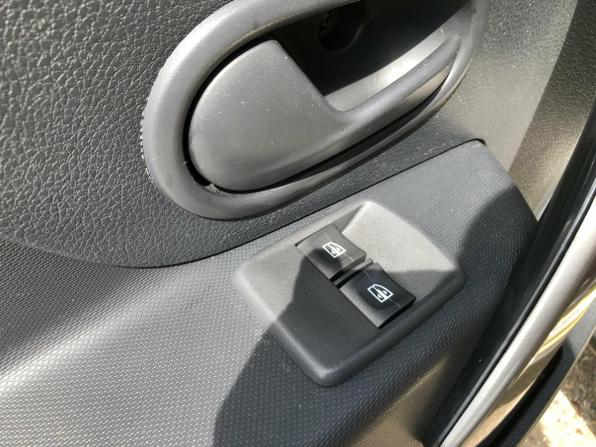 Renault Sandero II с пробегом 2017 года, цена 1 150 400 рублей, 82385 км, хэтчбек, Автокод Объявления