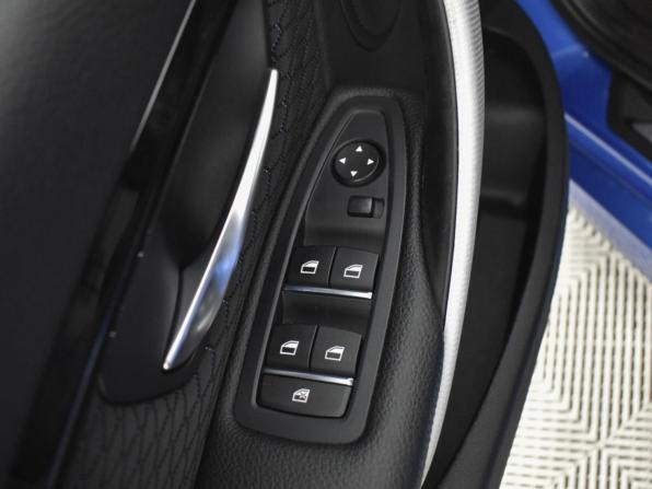 BMW 3 серии VI (F3x) Рестайлинг с пробегом 2016 года, цена 2 270 000 рублей, 180072 км, седан, Автокод Объявления