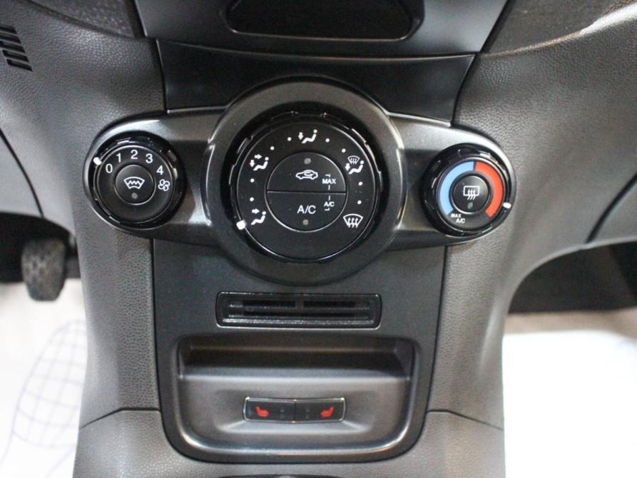 Ford Fiesta Mk6 Рестайлинг Калуга  - изображение 11