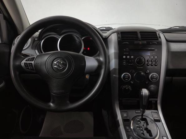 Suzuki Grand Vitara II Рестайлинг с пробегом 2011 года, цена 940 000 рублей, 260616 км, внедорожник, Автокод Объявления
