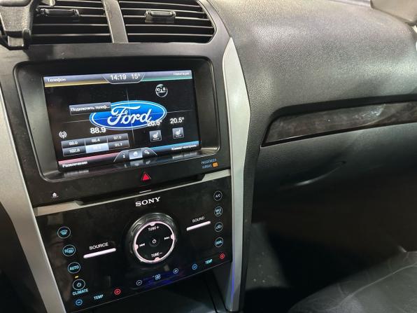 Ford Explorer V с пробегом 2014 года, цена 1 649 000 рублей, 240800 км, внедорожник, Автокод Объявления
