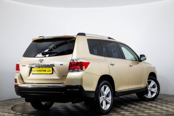 Toyota Highlander II (XU40) Рестайлинг с пробегом 2010 года, цена 1 949 000 рублей, 163181 км, внедорожник, Автокод Объявления