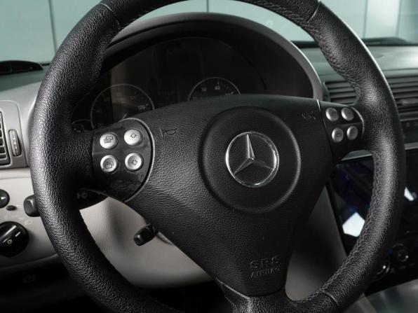 Mercedes-Benz C-Класс II (W203) Рестайлинг с пробегом 2005 года, цена 855 000 рублей, 287784 км, седан, Автокод Объявления