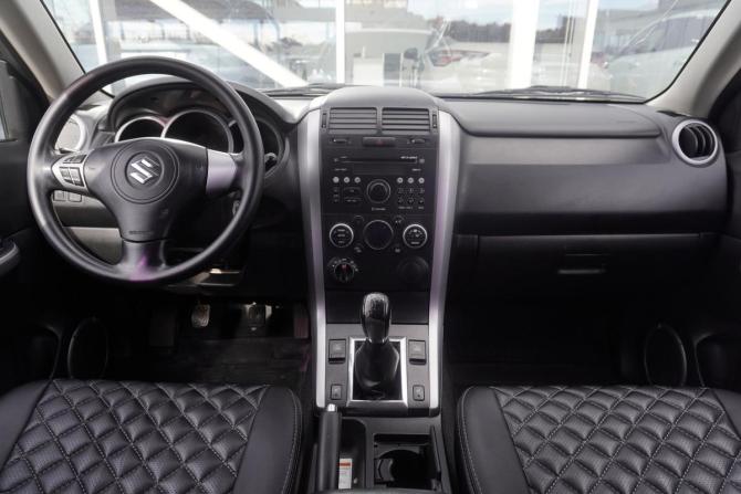 Suzuki Grand Vitara II Рестайлинг 2 с пробегом 2013 года, цена 1 319 000 рублей, 188373 км, внедорожник, Автокод Объявления