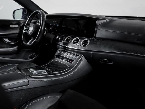 Mercedes-Benz E-Класс V (W213 S213 C238) Рестайлинг с пробегом 2020 года, цена 4 306 500 рублей, 109670 км, седан, Автокод Объявления