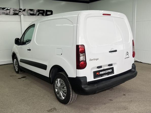 Citroen Berlingo II Рестайлинг 2 с пробегом 2016 года, цена 929 000 рублей, 222768 км, компактвэн, Автокод Объявления
