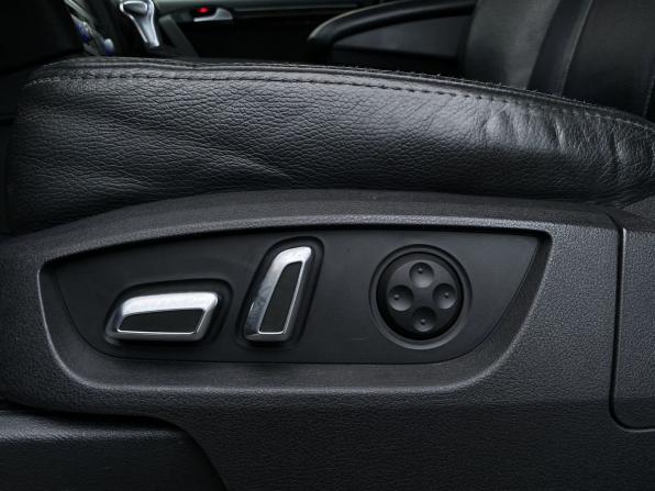 Audi Q7 I (4L) Рестайлинг с пробегом 2014 года, цена 2 289 000 рублей, 173250 км, внедорожник, Автокод Объявления