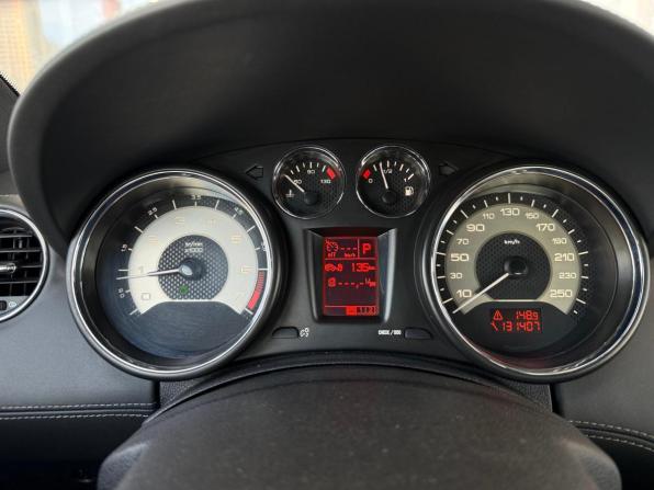 Peugeot RCZ I с пробегом 2011 года, цена 1 299 000 рублей, 131404 км, купе, Автокод Объявления