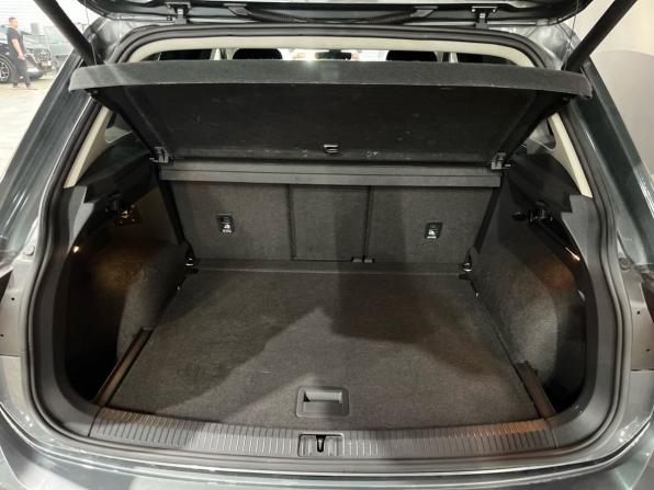 Volkswagen Tiguan II Рестайлинг с пробегом 2021 года, цена 3 325 000 рублей, 54098 км, внедорожник, Автокод Объявления