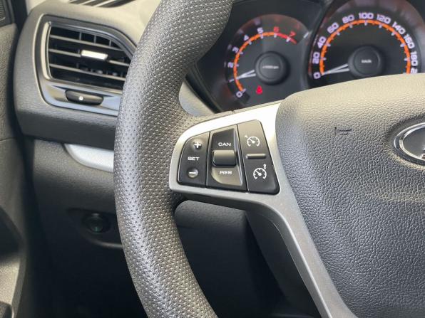 Lada (ВАЗ) Vesta I с пробегом 2020 года, цена 997 000 рублей, 77860 км, седан, Автокод Объявления