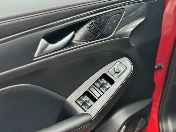 Haval Jolion I с пробегом 2021 года, цена 1 450 000 рублей, 75000 км, внедорожник, Автокод Объявления
