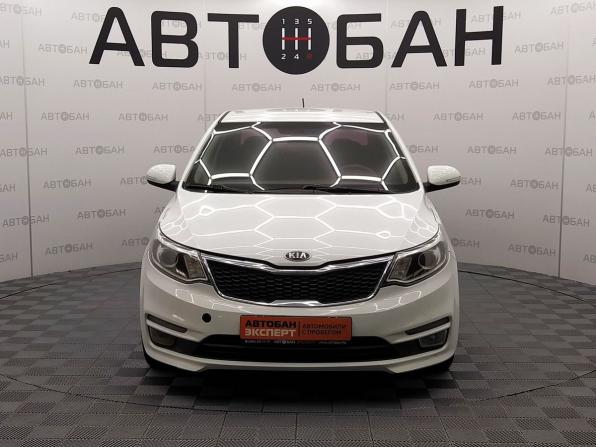 Kia Rio III Рестайлинг с пробегом 2015 года, цена 749 000 рублей, 200000 км, седан, Автокод Объявления