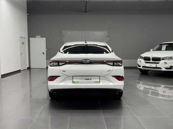 JAC J7 I с пробегом 2023 года, цена 1 295 000 рублей, 41897 км, лифтбек, Автокод Объявления